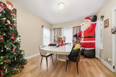 8539 S Saginaw Avenue, Chicago, IL 60617 - Photo 4