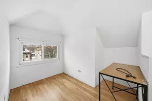 8539 S Saginaw Ave, Chicago, IL 60617 - Photo 10