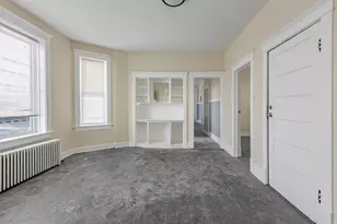 758 W 71st St, Chicago, IL 60621 - Photo 6