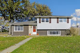 11551 S Komensky Ave, Alsip, IL 60803 - Photo 1