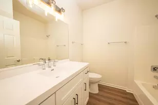 4321 Timber Ridge Ct, Joliet, IL 60431 - Photo 6