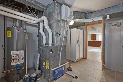 7910 Churchill Street, Morton Grove, IL 60053 - Photo 34