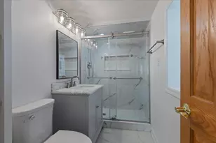 7910 Churchill St, Morton Grove, IL 60053 - Photo 30