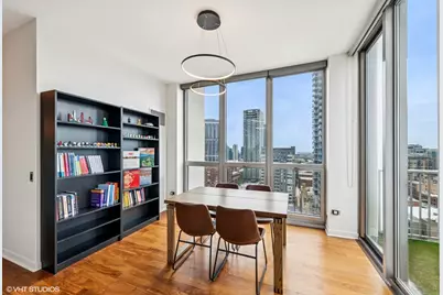 200 W Grand Avenue #2303, Chicago, IL 60654 - Photo 6