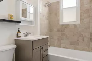 11326 S Eggleston Ave, Chicago, IL 60628 - Photo 24