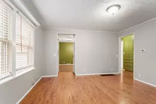 431 S Independence St, Monticello, IL 61856 - Photo 4