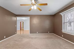 431 S Independence St, Monticello, IL 61856 - Photo 8