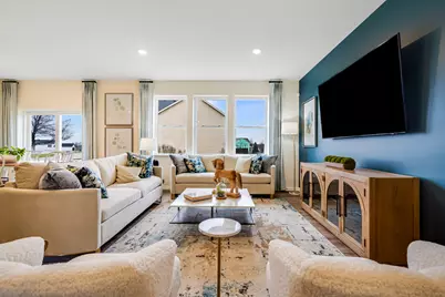 3102 Holden Street, Elgin, IL 60124 - Photo 8