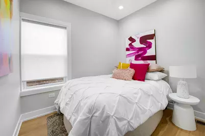 4721 W Warwick Avenue, Chicago, IL 60641 - Photo 24