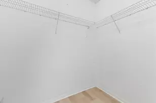 519 Woodcrest Dr, Mundelein, IL 60060 - Photo 14