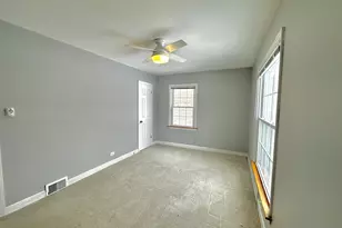 1636 Manchester Ave, Westchester, IL 60154 - Photo 8