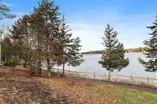 25 Shoreline Rd, Lake Barrington, IL 60010 - Photo 34