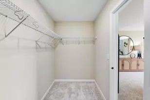 598 Lismore Cir, Elgin, IL 60124 - Photo 14