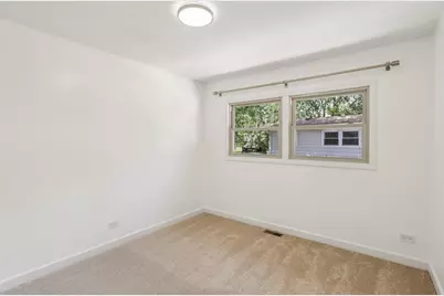 195 7th Street, Wheeling, IL 60090 - Photo 18