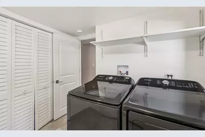 195 7th Street, Wheeling, IL 60090 - Photo 30