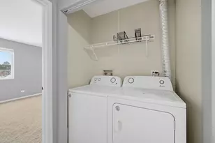 1372 Normantown Rd, Naperville, IL 60564 - Photo 12