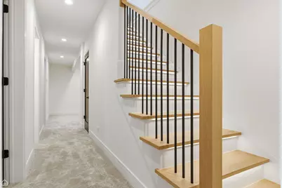 1100 Lois Avenue, Park Ridge, IL 60068 - Photo 12