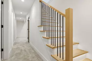 1100 Lois Ave, Park Ridge, IL 60068 - Photo 12