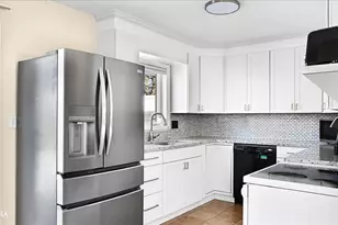 116 Tilton Park Dr, Dekalb, IL 60115 - Photo 4