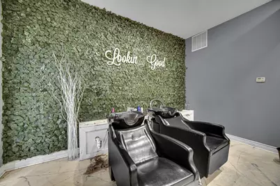 8546 S Stony Island Avenue, Chicago, IL 60617 - Photo 20