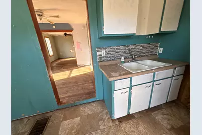 227 Avenue D, Rock Falls, IL 61071 - Photo 4