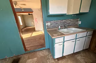 227 Avenue D, Rock Falls, IL 61071 - Photo 4