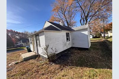 227 Avenue D, Rock Falls, IL 61071 - Photo 2