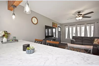 401 S Clinton Street, Mclean, IL 61754 - Photo 26