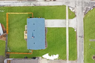 401 S Clinton St, Mclean, IL 61754 - Photo 44