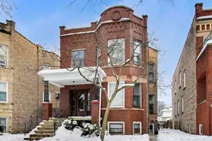 1134 S Oak Park Ave S, Oak Park, IL 60304 - Photo 2