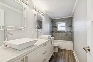 14633 Parkside Dr, Dolton, IL 60419 - Photo 16