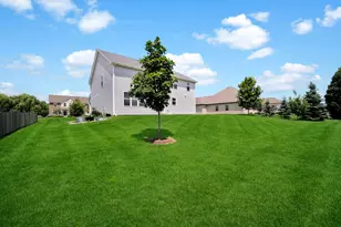 12905 Timber Wood Cir, Plainfield, IL 60544 - Photo 32