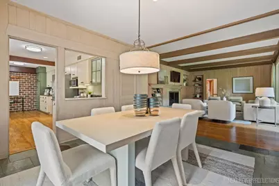 301 Country Club Place, Geneva, IL 60134 - Photo 14