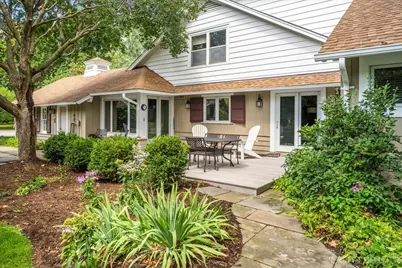 301 Country Club Place, Geneva, IL 60134 - Photo 32