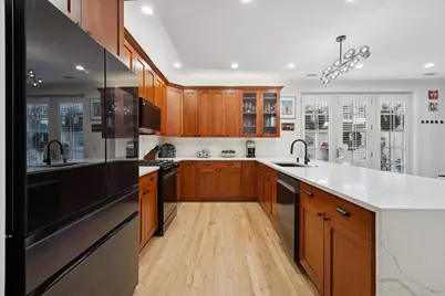 3746 N Fremont Street #1, Chicago, IL 60613 - Photo 8