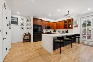 3746 N Fremont St, Chicago, IL 60613 - Photo 4