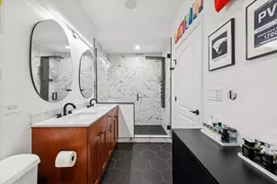 3746 N Fremont St, Chicago, IL 60613 - Photo 16