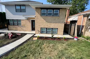 458 W 127th St, Chicago, IL 60628 - Photo 4