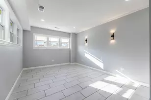 458 W 127th St, Chicago, IL 60628 - Photo 46