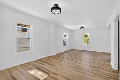 1111 Loomis Street, Rockford, IL 61102 - Photo 8