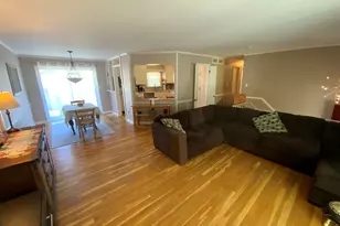 665 Thornwood Dr, Buffalo Grove, IL 60089 - Photo 8