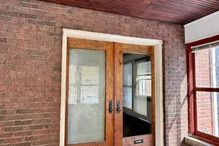 312 W White St, Champaign, IL 61820 - Photo 4