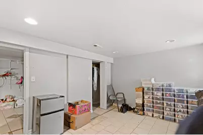 1727 E 83rd Place, Chicago, IL 60617 - Photo 12