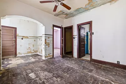 [Address not provided], Chicago, IL 60651 - Photo 4