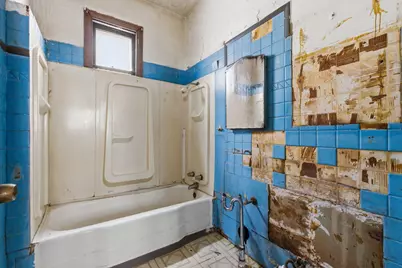 [Address not provided], Chicago, IL 60651 - Photo 8