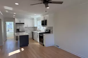 5745 S Sayre Ave, Chicago, IL 60638 - Photo 12