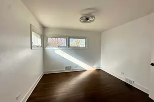 909 S Emerson St, Mount Prospect, IL 60056 - Photo 28