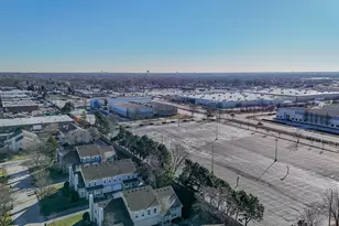 237 Acorn Dr, Streamwood, IL 60107 - Photo 26