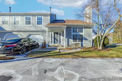 237 Acorn Drive, Streamwood, IL 60107 - Photo 2