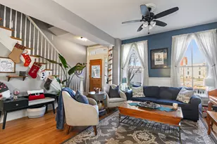 271 Dupage St, Elgin, IL 60120 - Photo 4